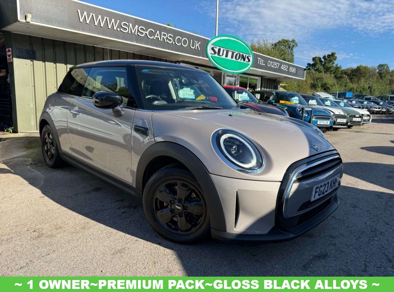 A 2023 MINI HATCH 1.5 Cooper Classic Hatchback 3dr Petrol Steptronic Euro 6 (s/s) (136 ps) PR A 2023 MINI HATCH 1.5 Cooper Classic Hatchback 3dr Petrol Steptronic Euro 6 (s/s) (136 ps) PR
