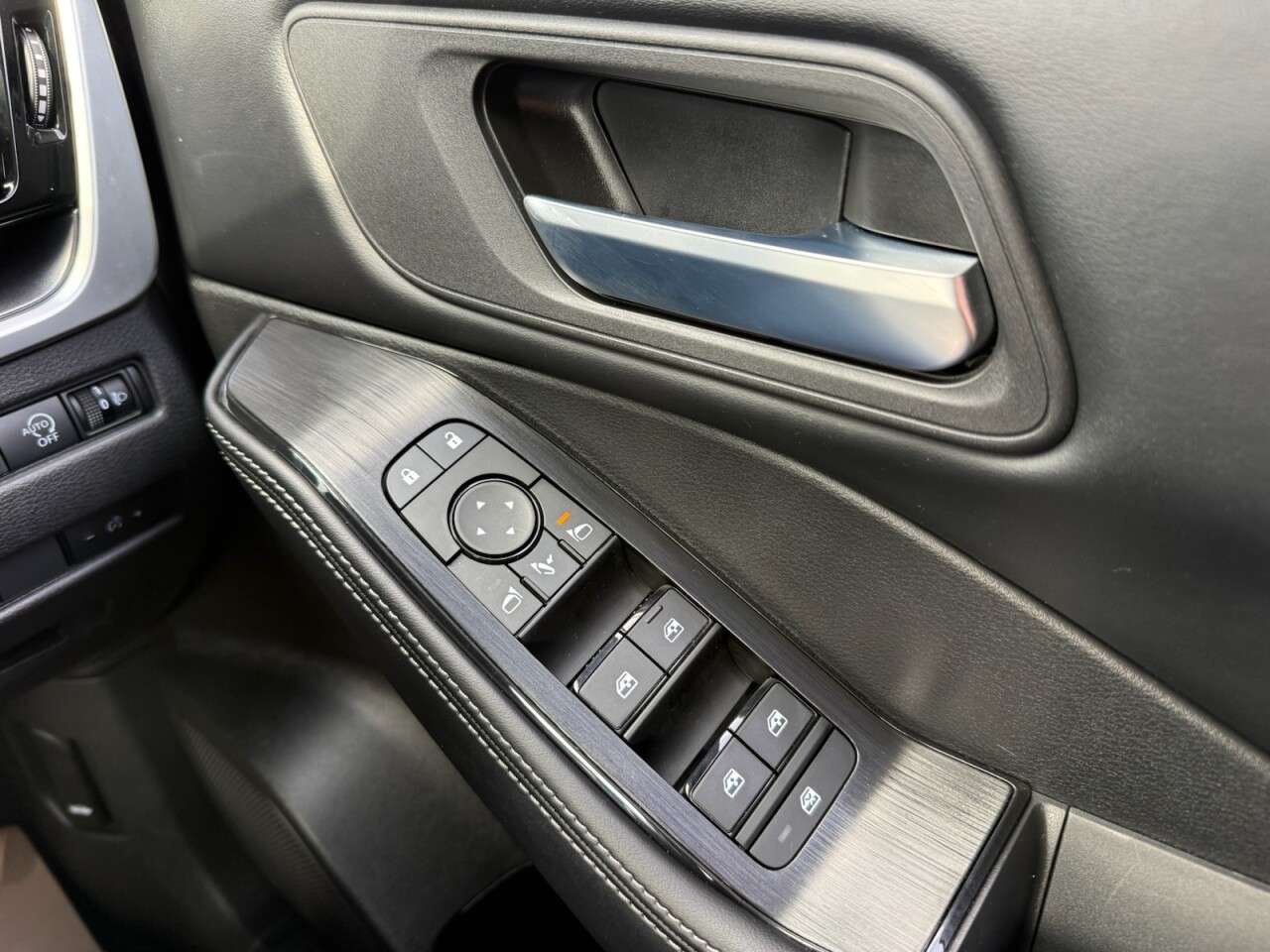 2025 NISSAN X-TRAIL 2025 NISSAN X-TRAIL