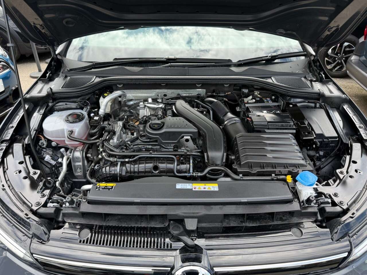 2025 VOLKSWAGEN GOLF 2025 VOLKSWAGEN GOLF