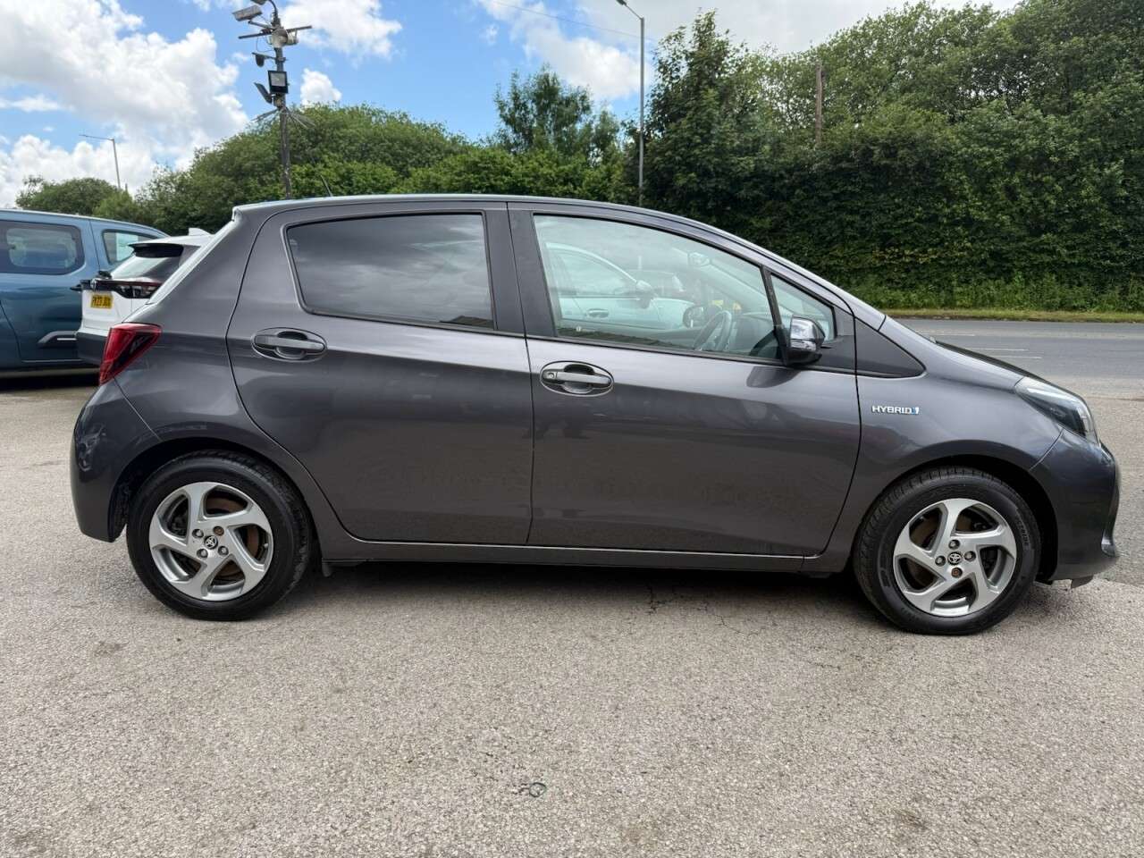 2016 TOYOTA YARIS 2016 TOYOTA YARIS