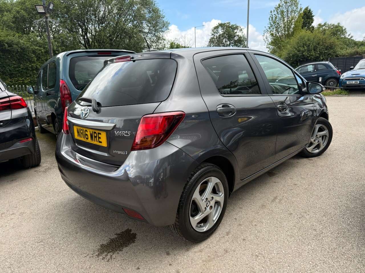 2016 TOYOTA YARIS 2016 TOYOTA YARIS