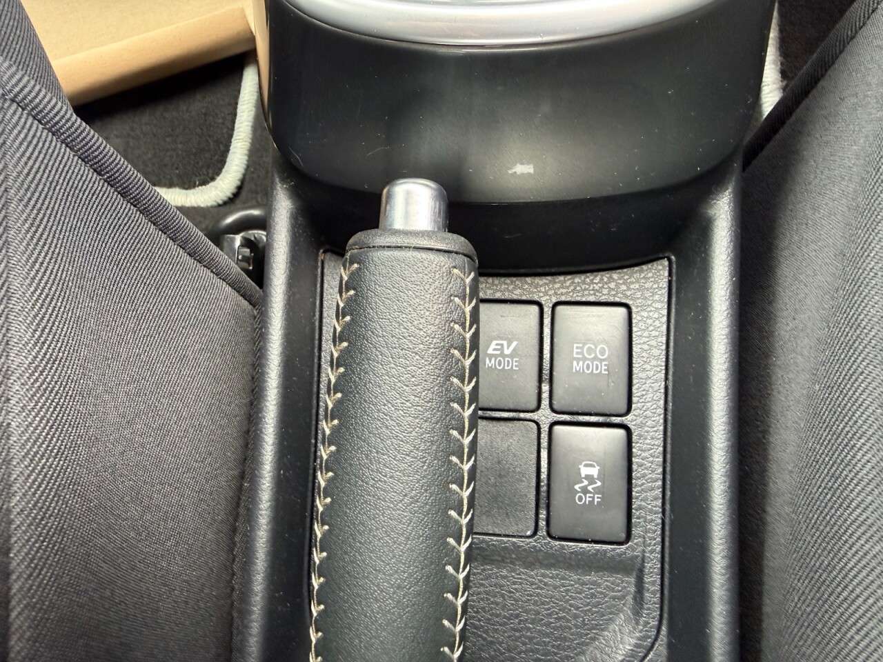 2016 TOYOTA YARIS 2016 TOYOTA YARIS