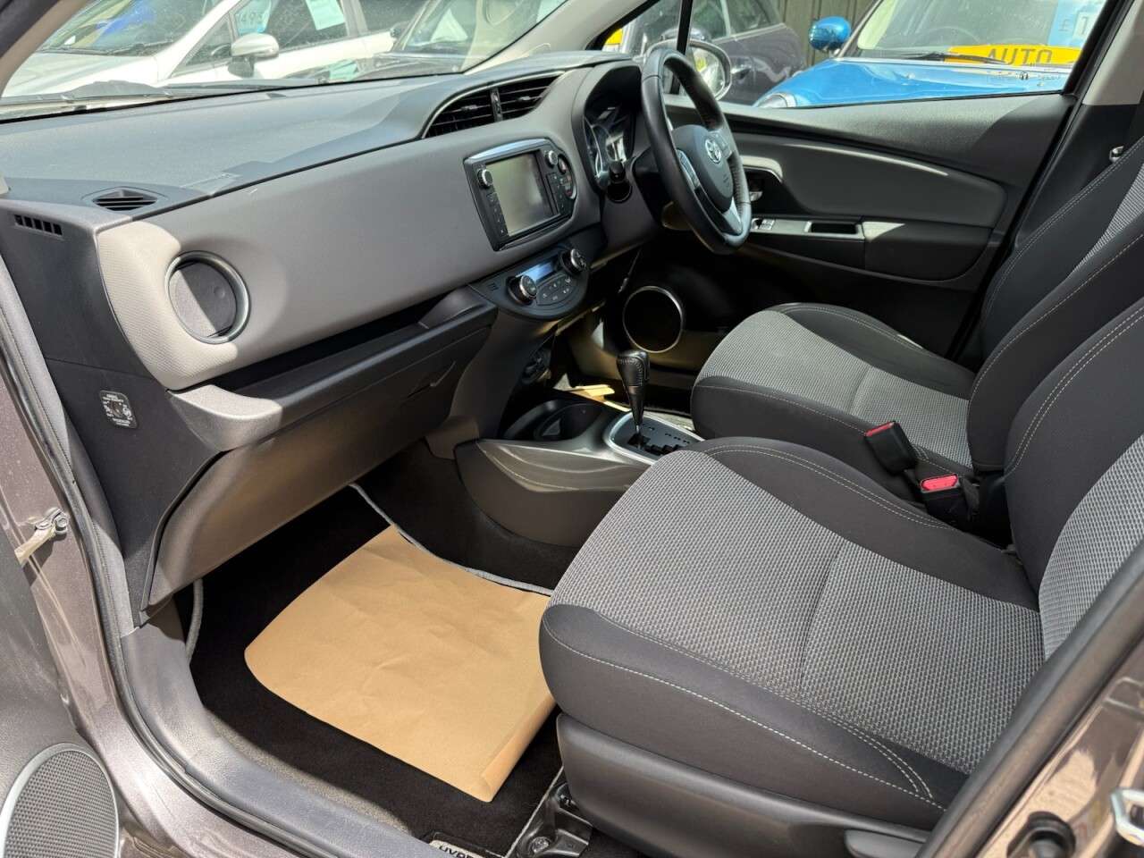 2016 TOYOTA YARIS 2016 TOYOTA YARIS