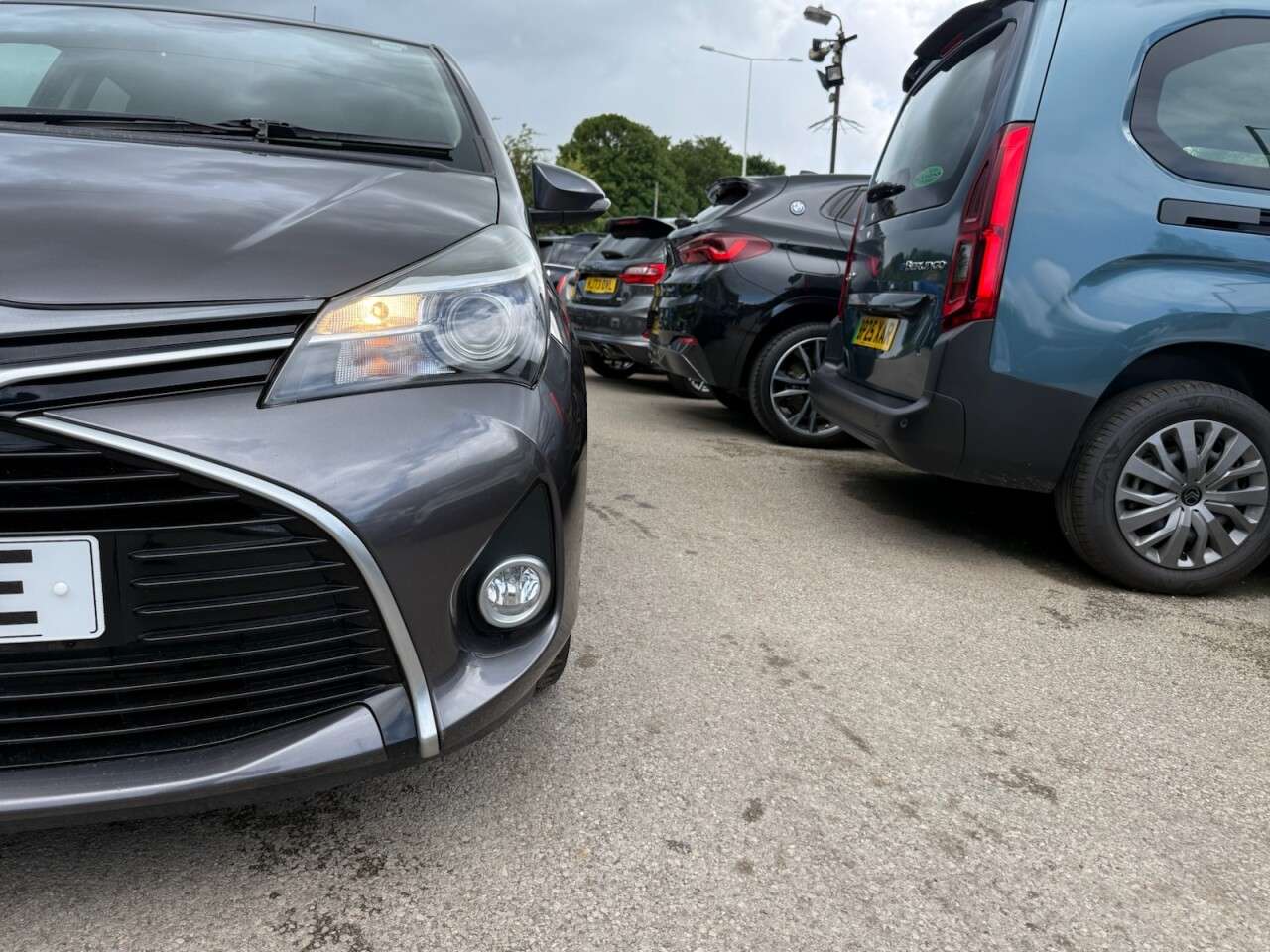 2016 TOYOTA YARIS 2016 TOYOTA YARIS