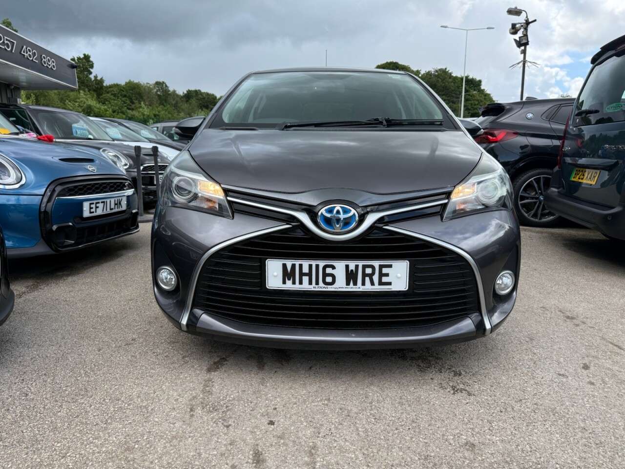 2016 TOYOTA YARIS 2016 TOYOTA YARIS