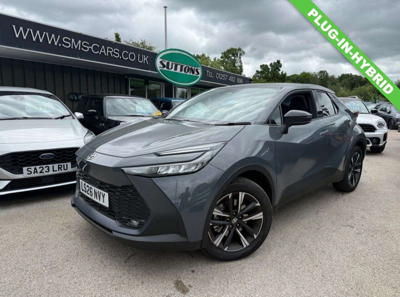 A 2026 TOYOTA C-HR 2.0L 5d DESIGN PHEV AUTO 220 BHP TOYOTA WARRANTY~SAT NAV~REVERSE CAM A 2026 TOYOTA C-HR 2.0L 5d DESIGN PHEV AUTO 220 BHP TOYOTA WARRANTY~SAT NAV~REVERSE CAM