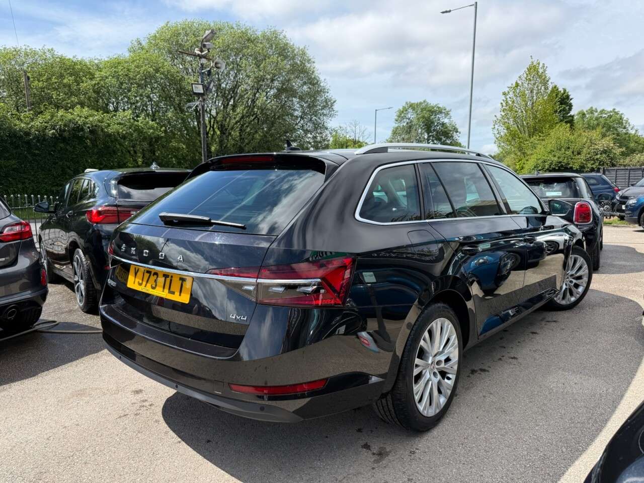 A 2024 SKODA SUPERB 2.0 TDI SE L Estate 5dr Diesel DSG 4WD Euro 6 (s/s) (200 ps) HEATED LEATHER A 2024 SKODA SUPERB 2.0 TDI SE L Estate 5dr Diesel DSG 4WD Euro 6 (s/s) (200 ps) HEATED LEATHER