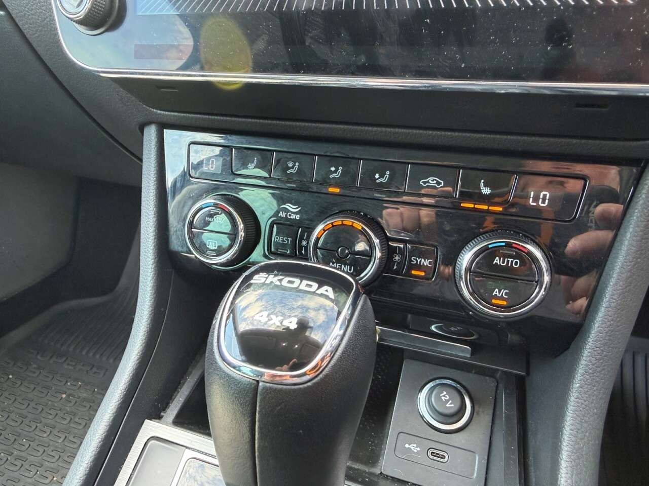 2024 SKODA SUPERB 2024 SKODA SUPERB