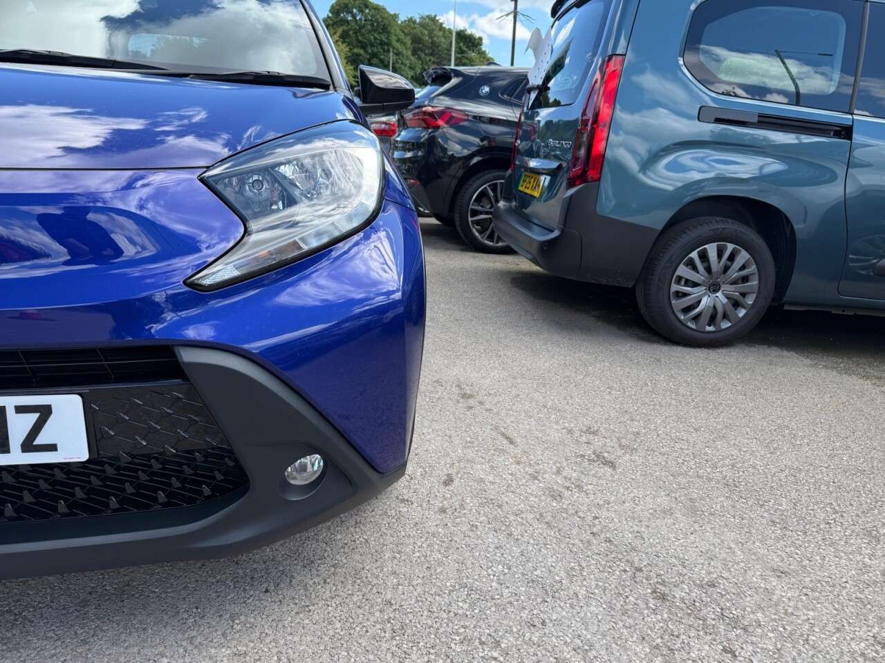 2023 TOYOTA AYGO X 2023 TOYOTA AYGO X