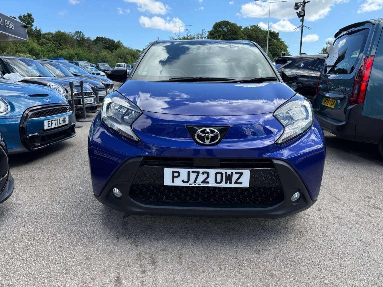 2023 TOYOTA AYGO X 2023 TOYOTA AYGO X
