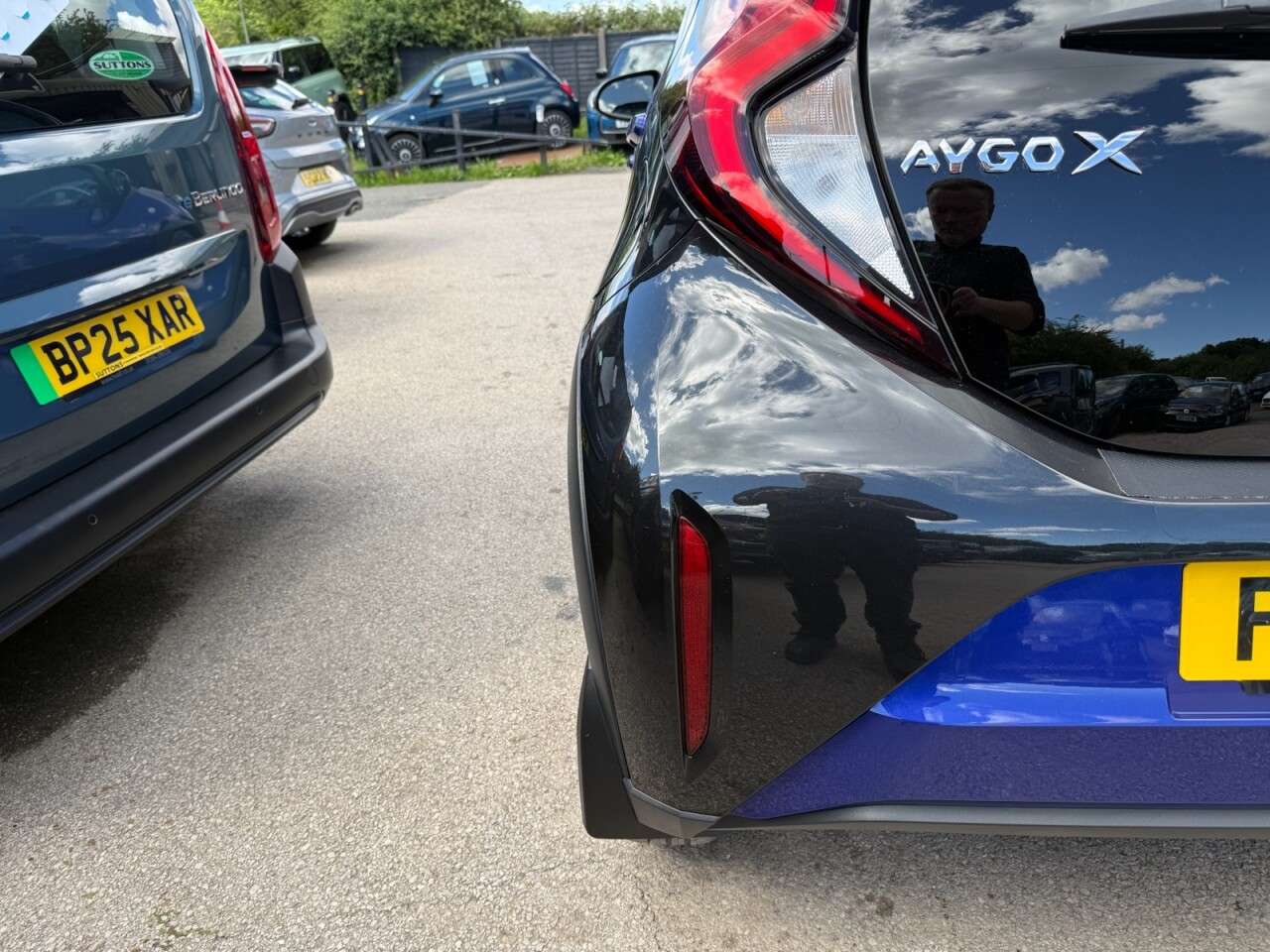 2023 TOYOTA AYGO X 2023 TOYOTA AYGO X