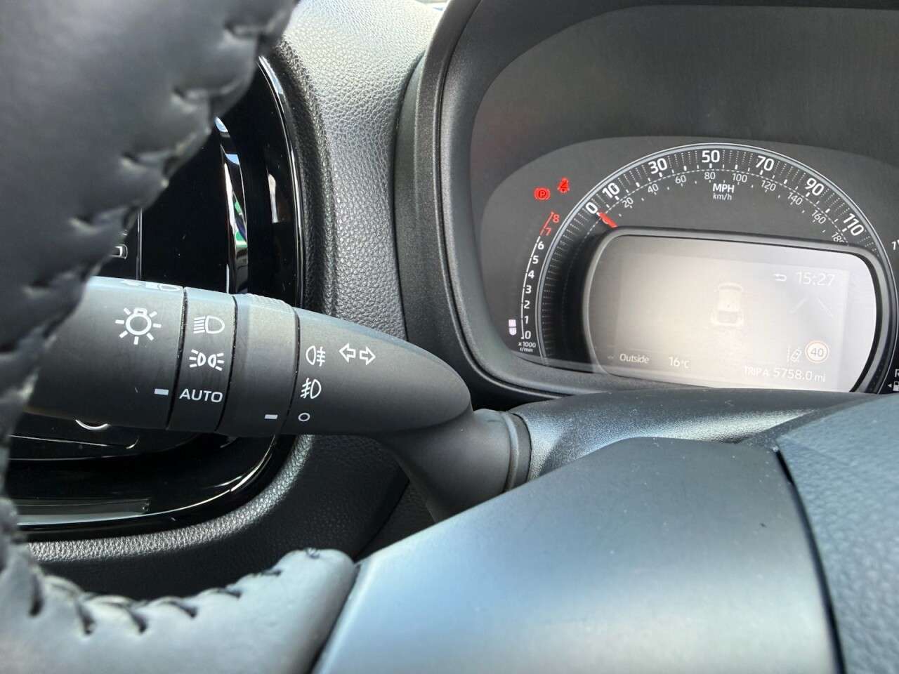 2023 TOYOTA AYGO X 2023 TOYOTA AYGO X