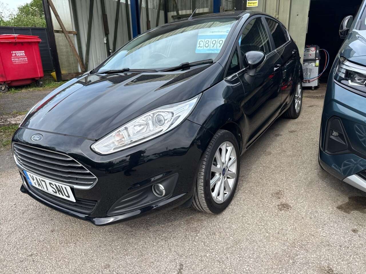 A 2017 FORD FIESTA 1.0T EcoBoost Titanium Hatchback 5dr Petrol Manual Euro 6 (s/s) (100 ps) A 2017 FORD FIESTA 1.0T EcoBoost Titanium Hatchback 5dr Petrol Manual Euro 6 (s/s) (100 ps)
