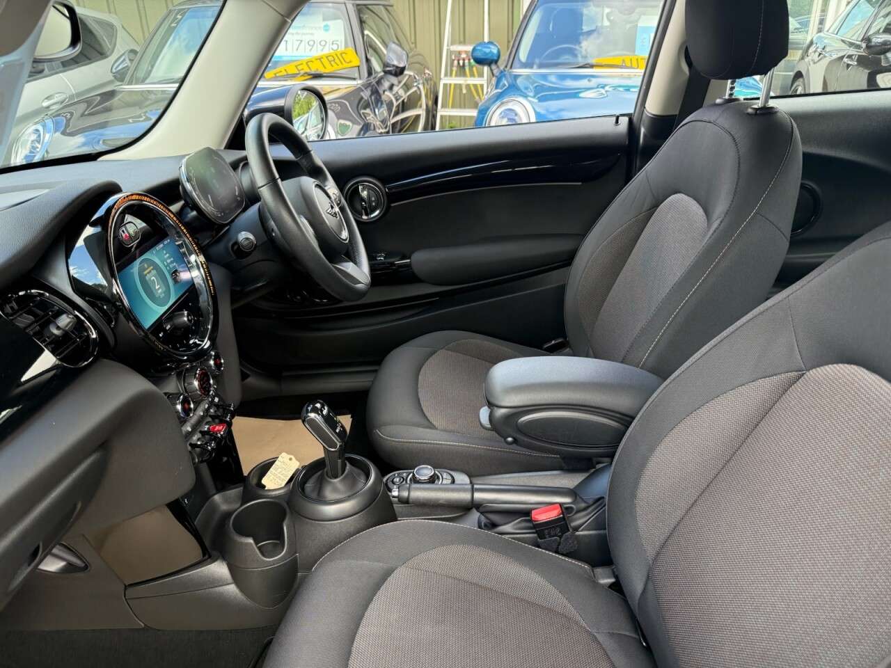 2023 MINI HATCH 2023 MINI HATCH