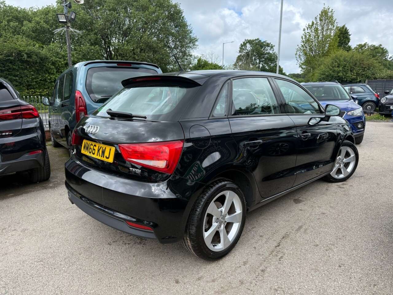 A 2016 AUDI A1 1.0 TFSI Sport Sportback 5dr Petrol Manual Euro 6 (s/s) (95 ps) 1 FORMER KE A 2016 AUDI A1 1.0 TFSI Sport Sportback 5dr Petrol Manual Euro 6 (s/s) (95 ps) 1 FORMER KE