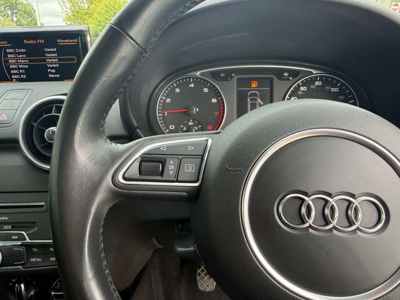 2016 AUDI A1 2016 AUDI A1