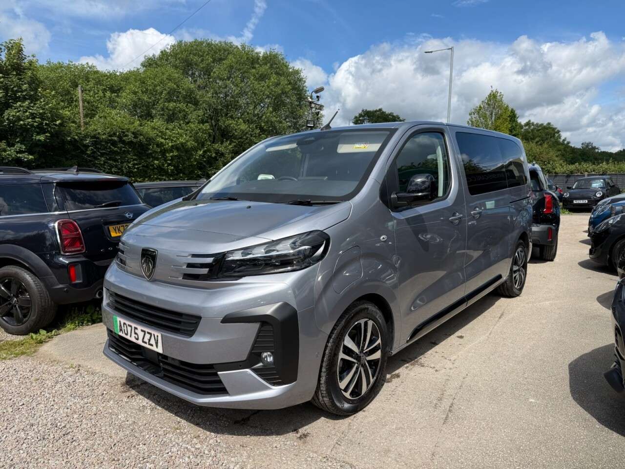 2025 PEUGEOT E- TRAVELLER 2025 PEUGEOT E- TRAVELLER