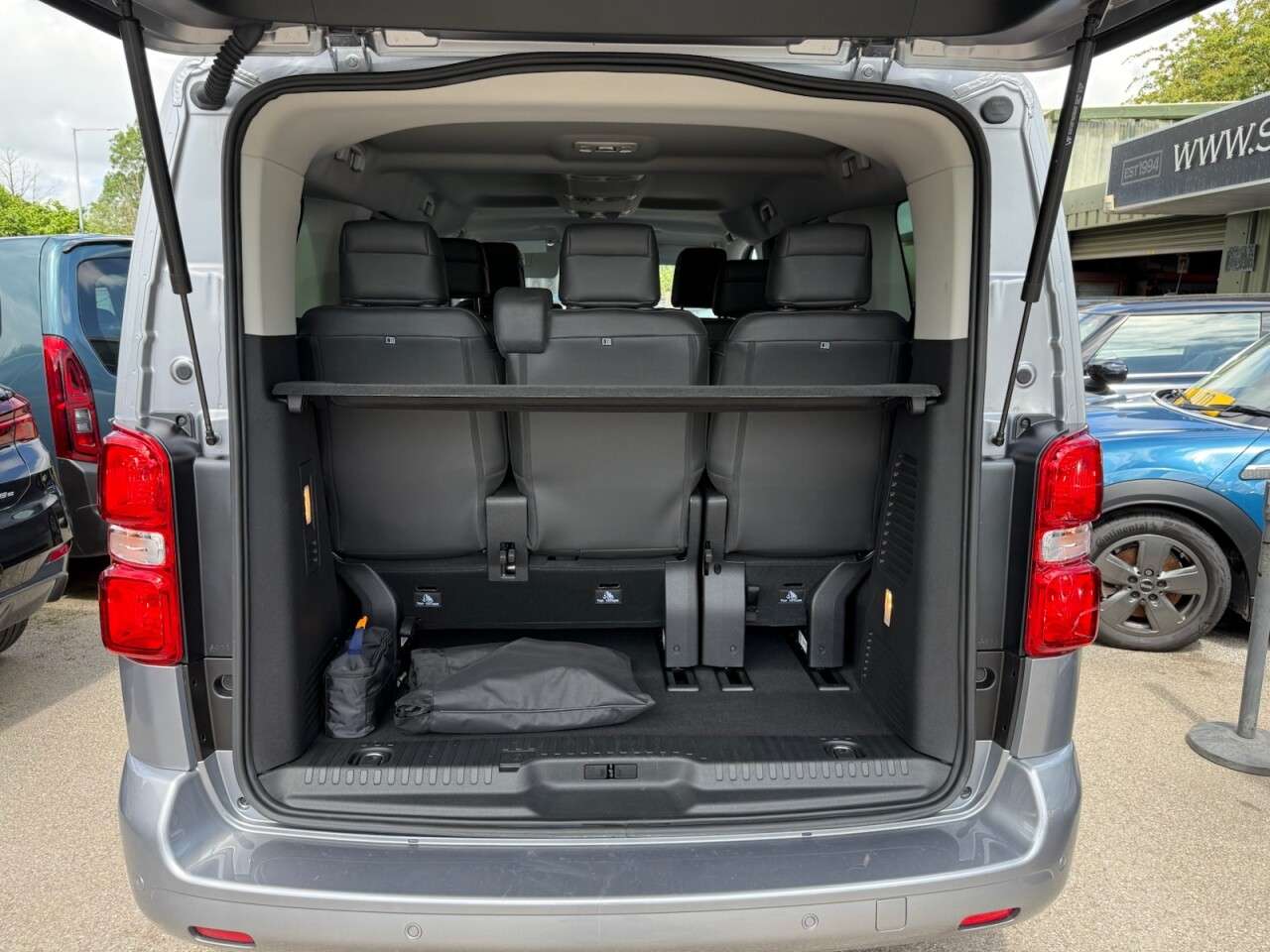 2025 PEUGEOT E- TRAVELLER 2025 PEUGEOT E- TRAVELLER