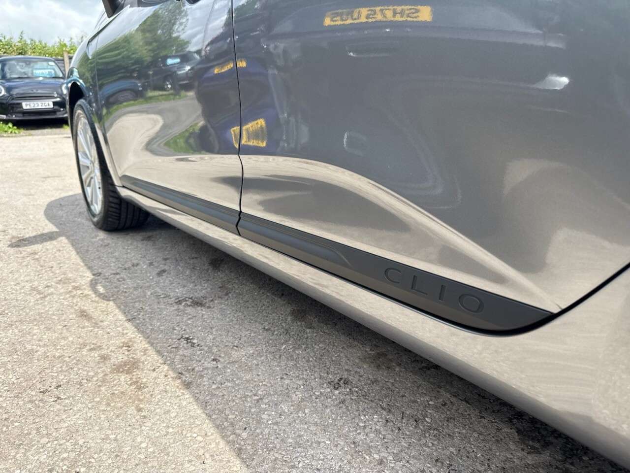 2025 RENAULT CLIO 2025 RENAULT CLIO