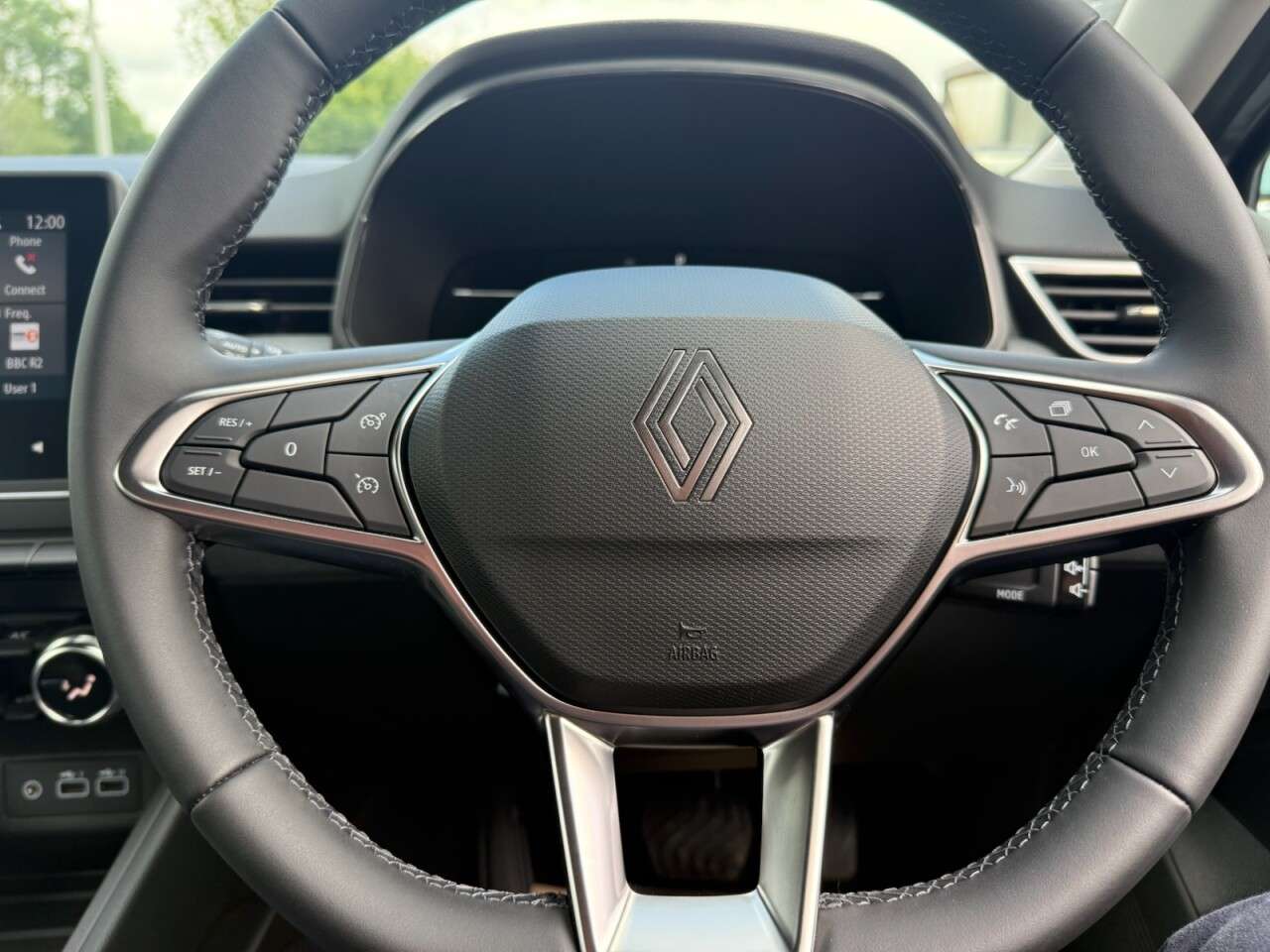 2025 RENAULT CLIO 2025 RENAULT CLIO