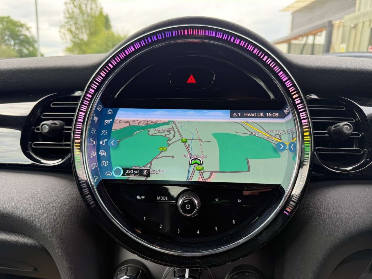 A 2022 MINI HATCH 1.5 Cooper Sport Hatchback 5dr Petrol Steptronic Euro 6 (s/s) (136 ps) NAVI A 2022 MINI HATCH 1.5 Cooper Sport Hatchback 5dr Petrol Steptronic Euro 6 (s/s) (136 ps) NAVI