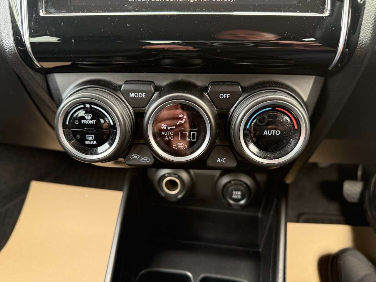 2021 SUZUKI SWIFT 2021 SUZUKI SWIFT