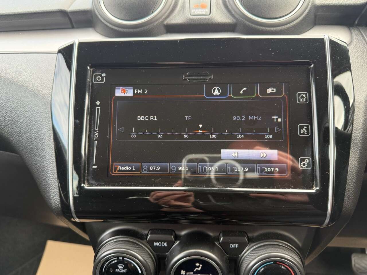 2021 SUZUKI SWIFT 2021 SUZUKI SWIFT