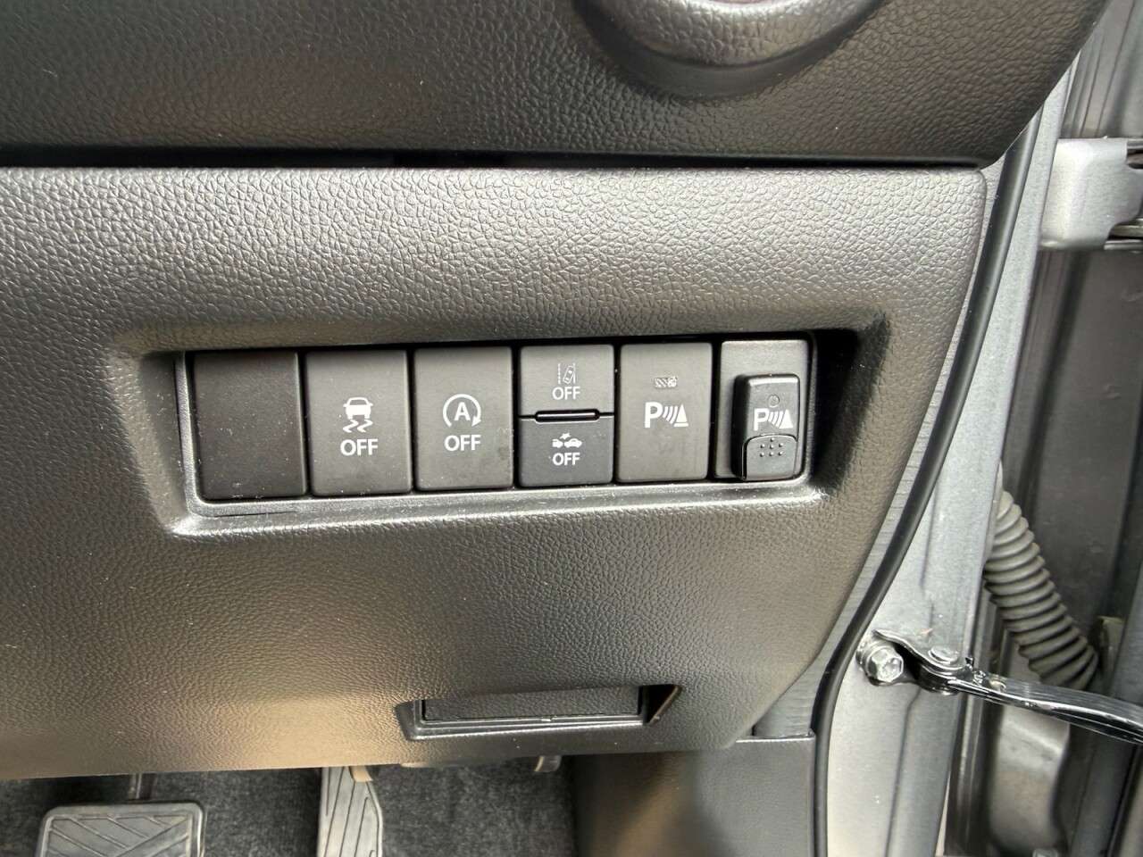 2021 SUZUKI SWIFT 2021 SUZUKI SWIFT