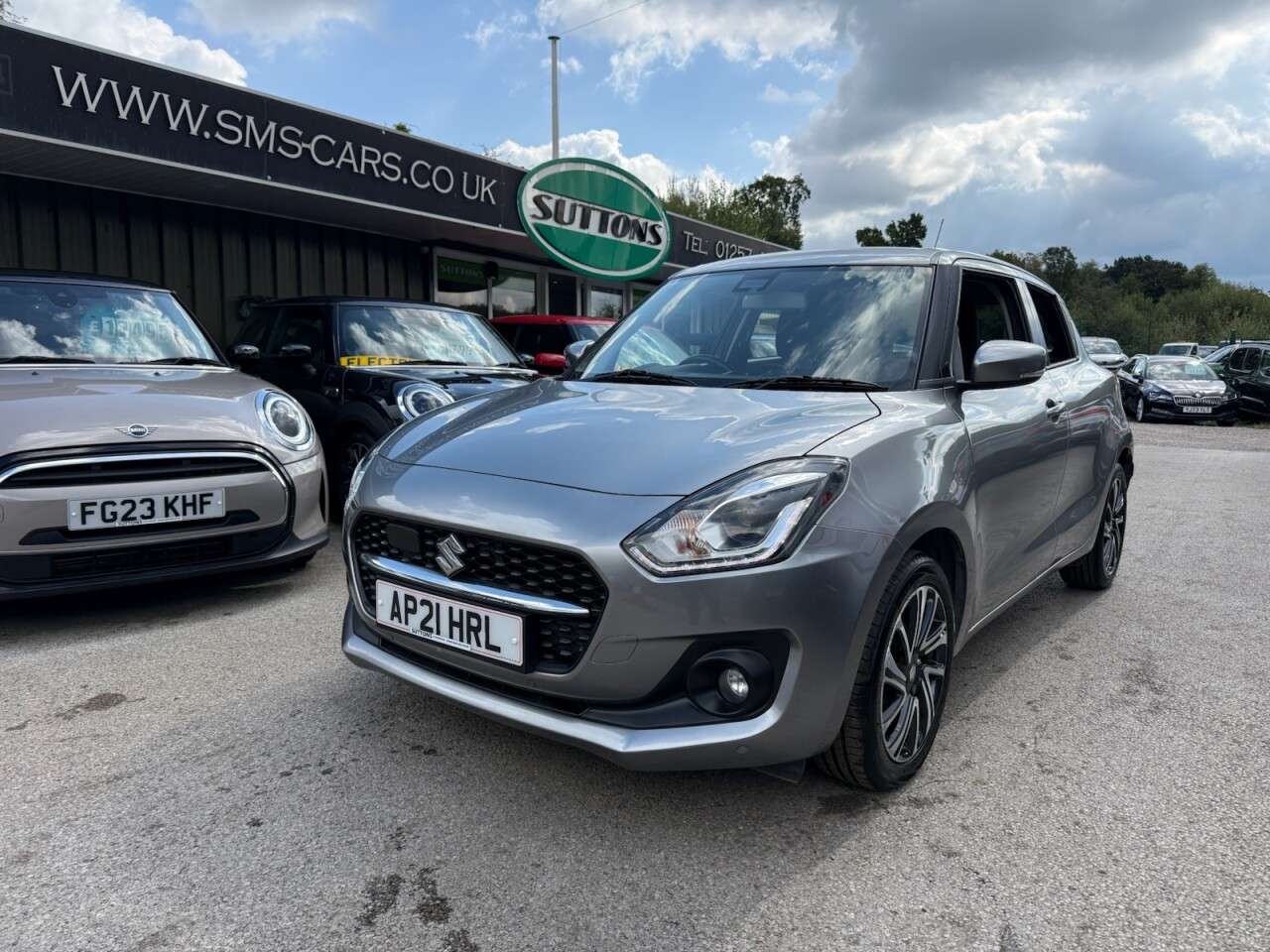 A 2021 SUZUKI SWIFT 1.2 Dualjet MHEV SZ5 Hatchback 5dr Petrol Hybrid CVT Euro 6 (s/s) (83 ps) R A 2021 SUZUKI SWIFT 1.2 Dualjet MHEV SZ5 Hatchback 5dr Petrol Hybrid CVT Euro 6 (s/s) (83 ps) R
