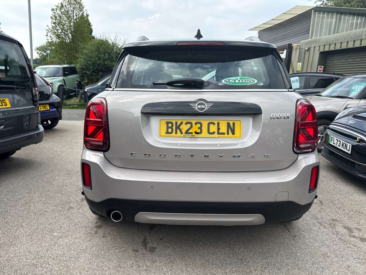 A 2023 MINI COUNTRYMAN 1.5 Cooper Classic SUV 5dr Petrol Steptronic Euro 6 (s/s) (136 ps) APPLE CA A 2023 MINI COUNTRYMAN 1.5 Cooper Classic SUV 5dr Petrol Steptronic Euro 6 (s/s) (136 ps) APPLE CA