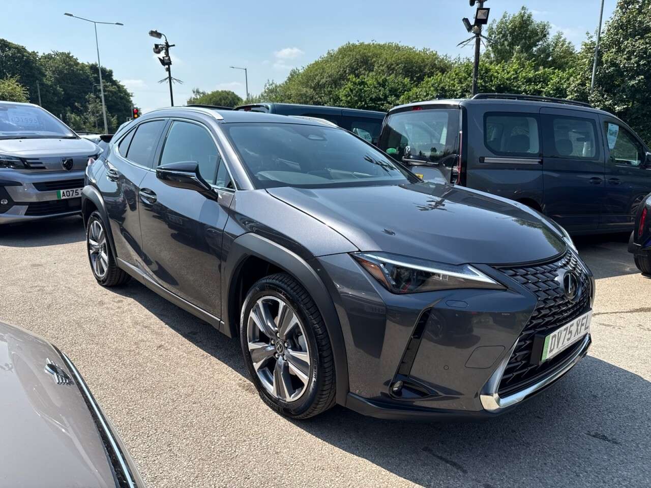 2025 LEXUS UX 2025 LEXUS UX