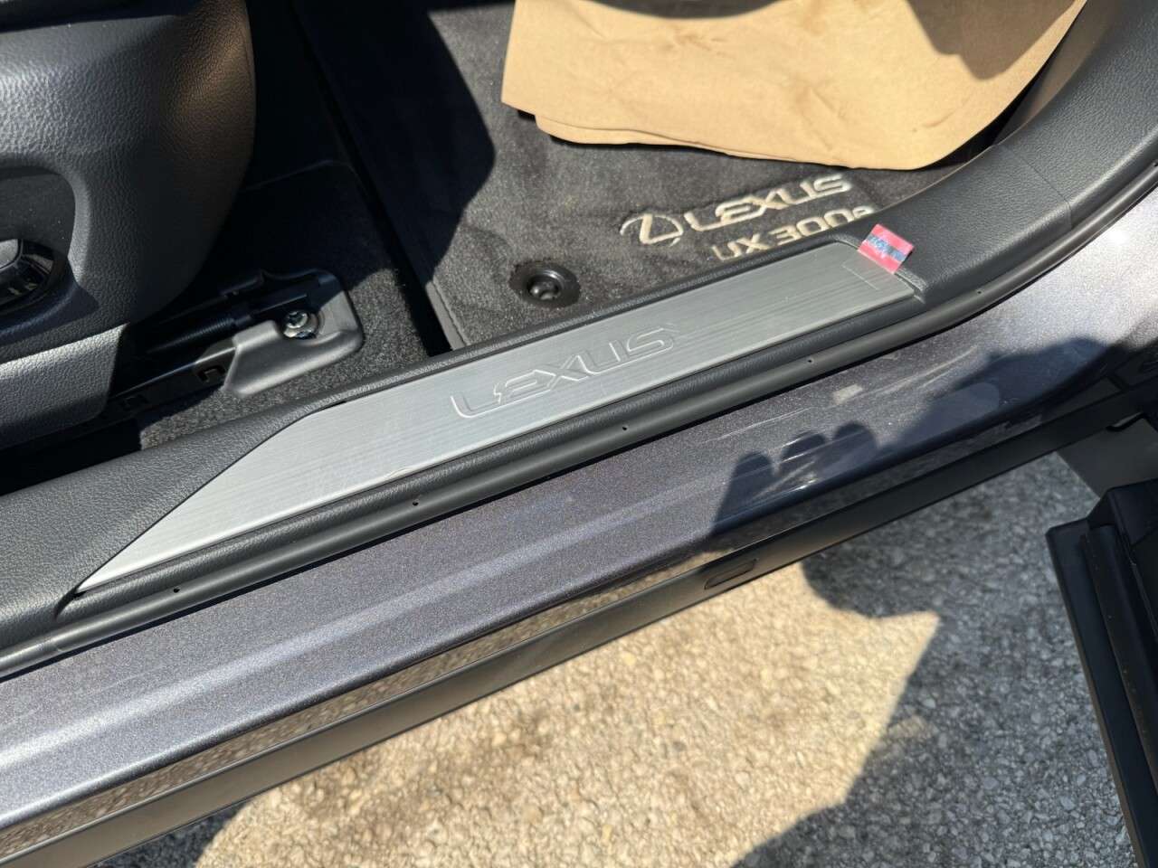 2025 LEXUS UX 2025 LEXUS UX