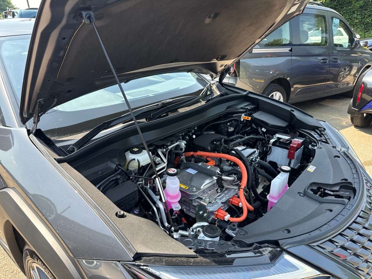2025 LEXUS UX 2025 LEXUS UX