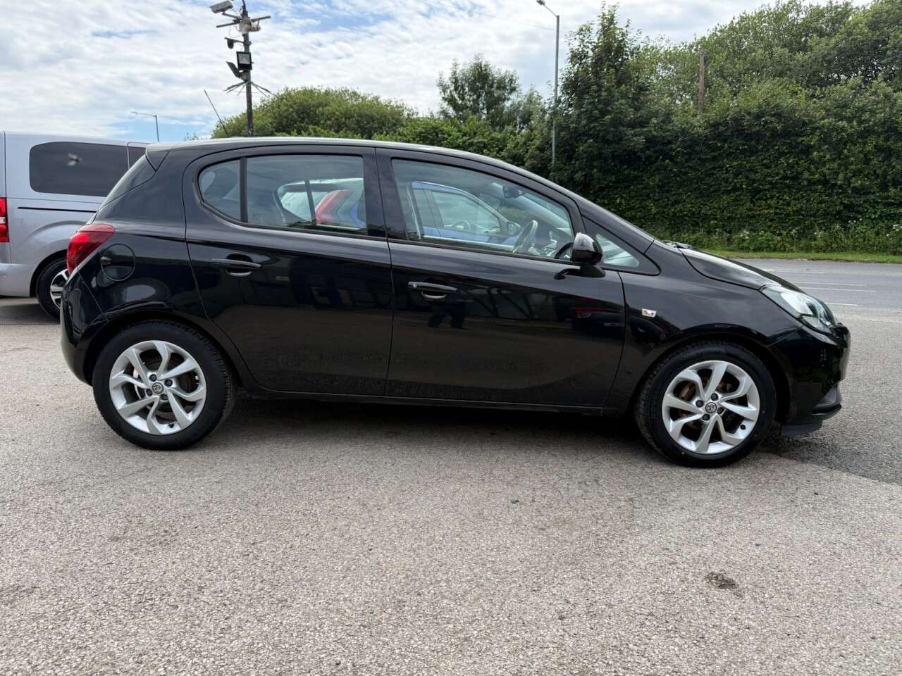A 2019 VAUXHALL CORSA 1.4i ecoTEC Energy Hatchback 5dr Petrol Auto Euro 6 (90 ps) HEATED SEATS~PH A 2019 VAUXHALL CORSA 1.4i ecoTEC Energy Hatchback 5dr Petrol Auto Euro 6 (90 ps) HEATED SEATS~PH