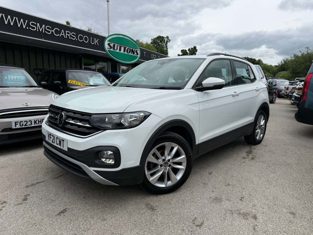 A 2021 VOLKSWAGEN T-CROSS 1.0 TSI SE SUV 5dr Petrol Manual Euro 6 (s/s) (110 ps) RECENT SERVICE+ PRE A 2021 VOLKSWAGEN T-CROSS 1.0 TSI SE SUV 5dr Petrol Manual Euro 6 (s/s) (110 ps) RECENT SERVICE+ PRE