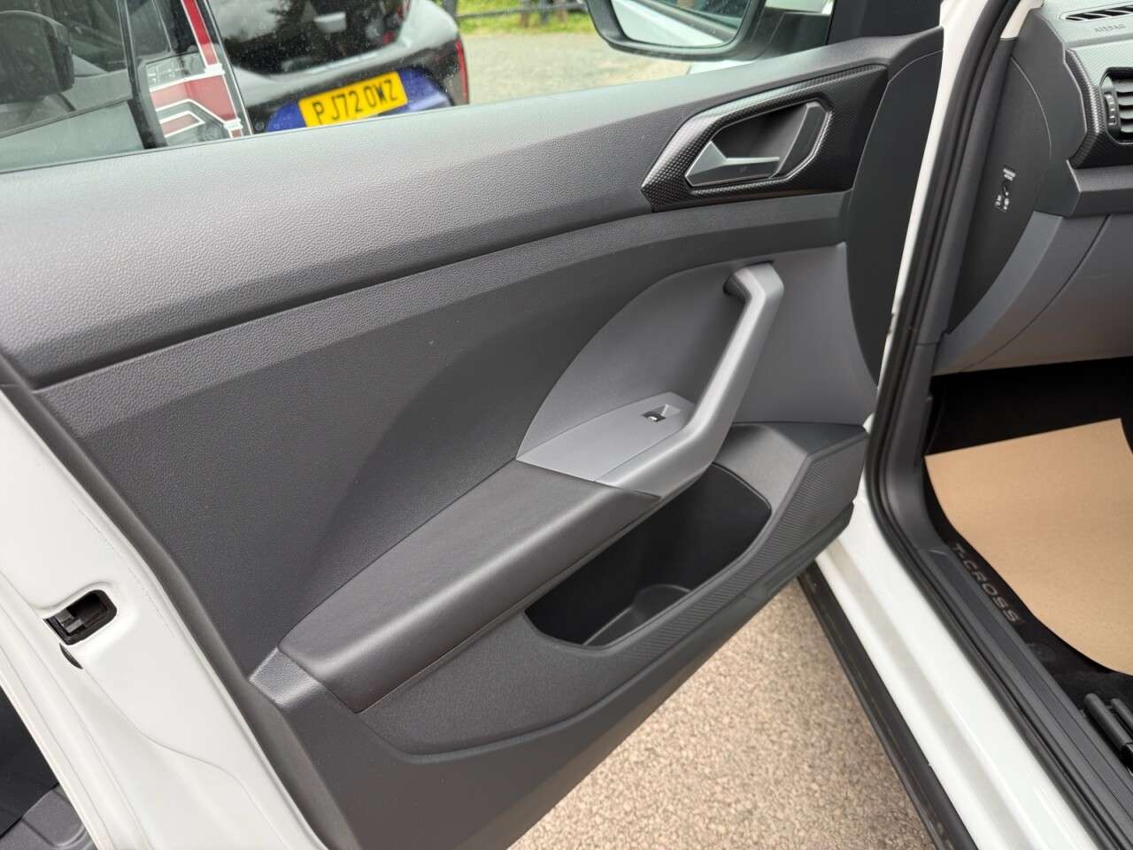 2021 VOLKSWAGEN T-CROSS 2021 VOLKSWAGEN T-CROSS