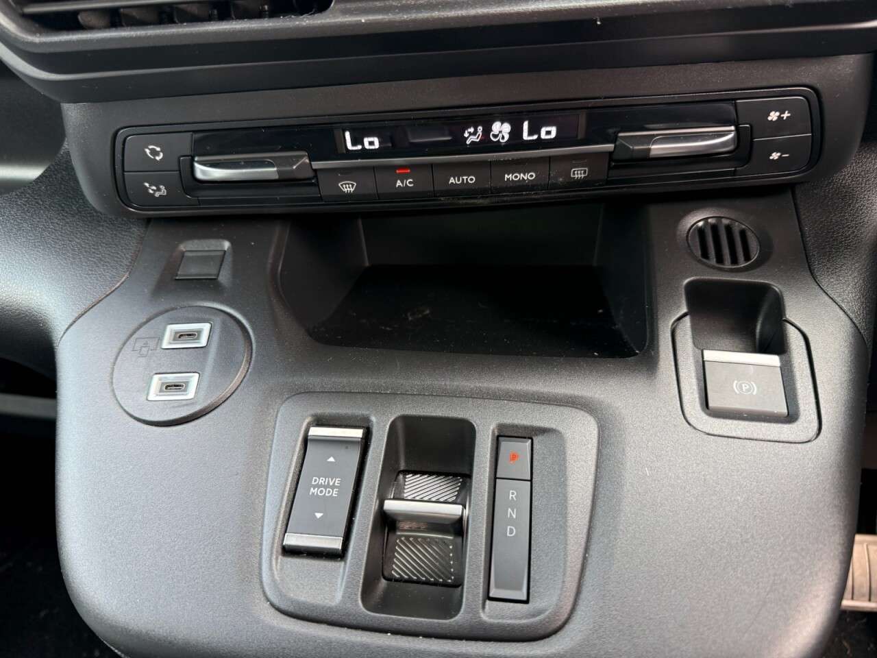 2025 VAUXHALL COMBO LIFE ELECTRIC 2025 VAUXHALL COMBO LIFE ELECTRIC