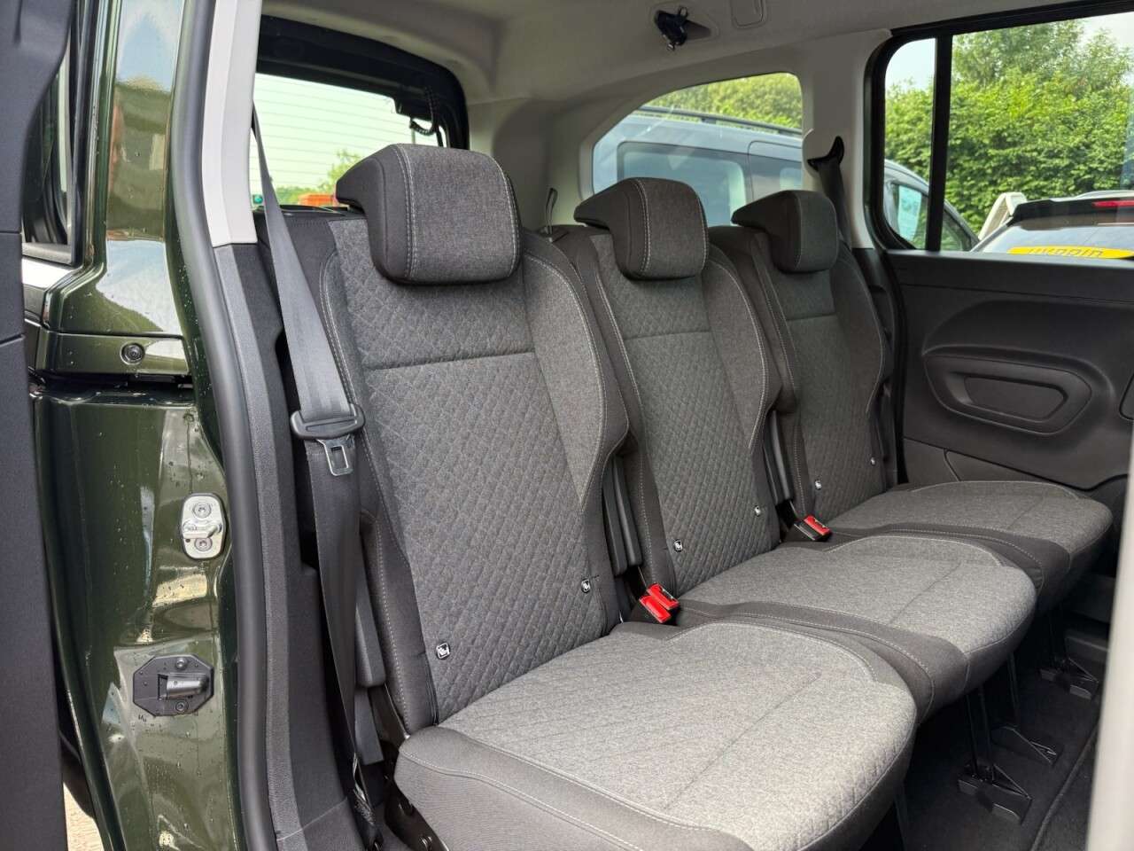 2025 VAUXHALL COMBO LIFE ELECTRIC 2025 VAUXHALL COMBO LIFE ELECTRIC