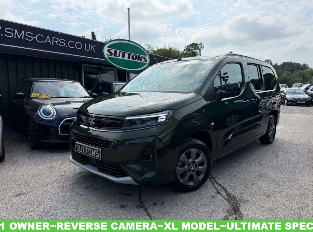 A 2025 VAUXHALL COMBO LIFE ELECTRIC 52kWh Ultimate XL MPV 5dr Electric Auto (11kW Charger) (136 ps) REVERSE CAM A 2025 VAUXHALL COMBO LIFE ELECTRIC 52kWh Ultimate XL MPV 5dr Electric Auto (11kW Charger) (136 ps) REVERSE CAM