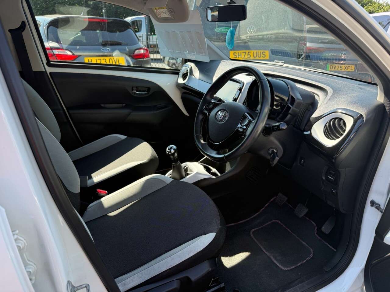 2016 TOYOTA AYGO 2016 TOYOTA AYGO