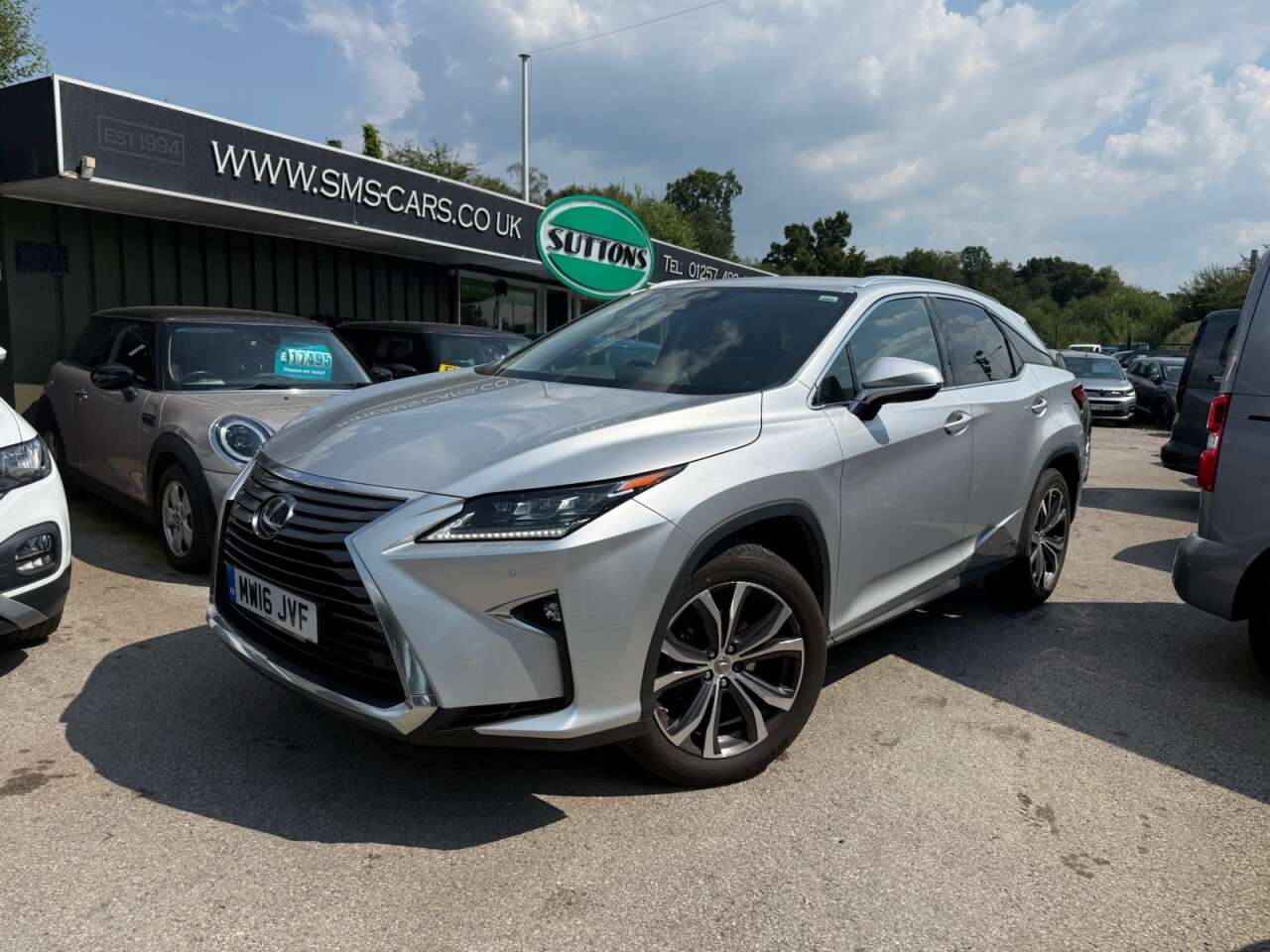 A 2016 LEXUS RX 3.5 450h V6 Luxury SUV 5dr Petrol Hybrid CVT 4WD Euro 6 (s/s) (313 ps) 1 PR A 2016 LEXUS RX 3.5 450h V6 Luxury SUV 5dr Petrol Hybrid CVT 4WD Euro 6 (s/s) (313 ps) 1 PR