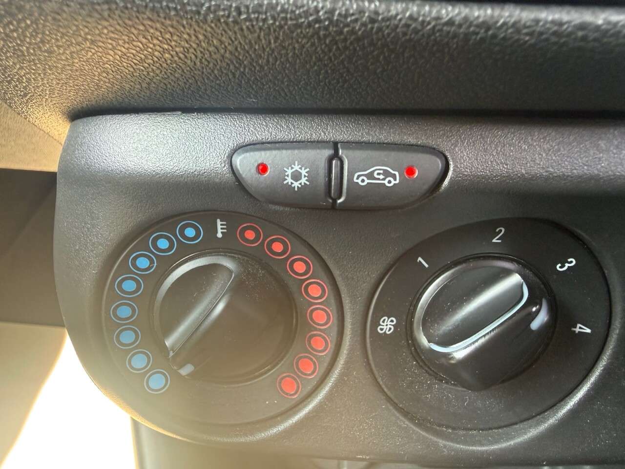 2017 VAUXHALL CORSA 2017 VAUXHALL CORSA