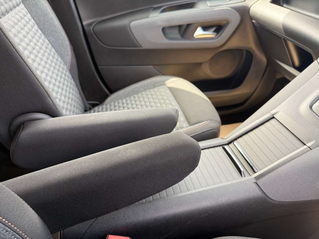 2026 PEUGEOT E-RIFTER 2026 PEUGEOT E-RIFTER
