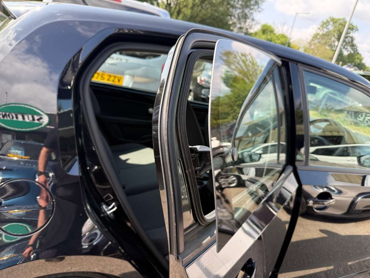 2019 VOLKSWAGEN UP! 2019 VOLKSWAGEN UP!