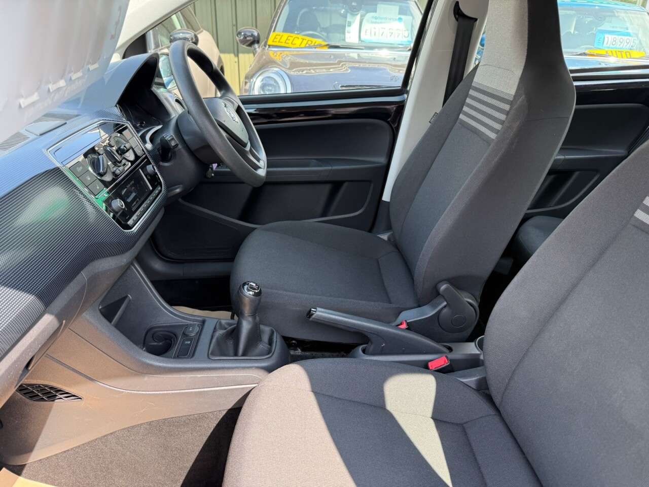 2019 VOLKSWAGEN UP! 2019 VOLKSWAGEN UP!