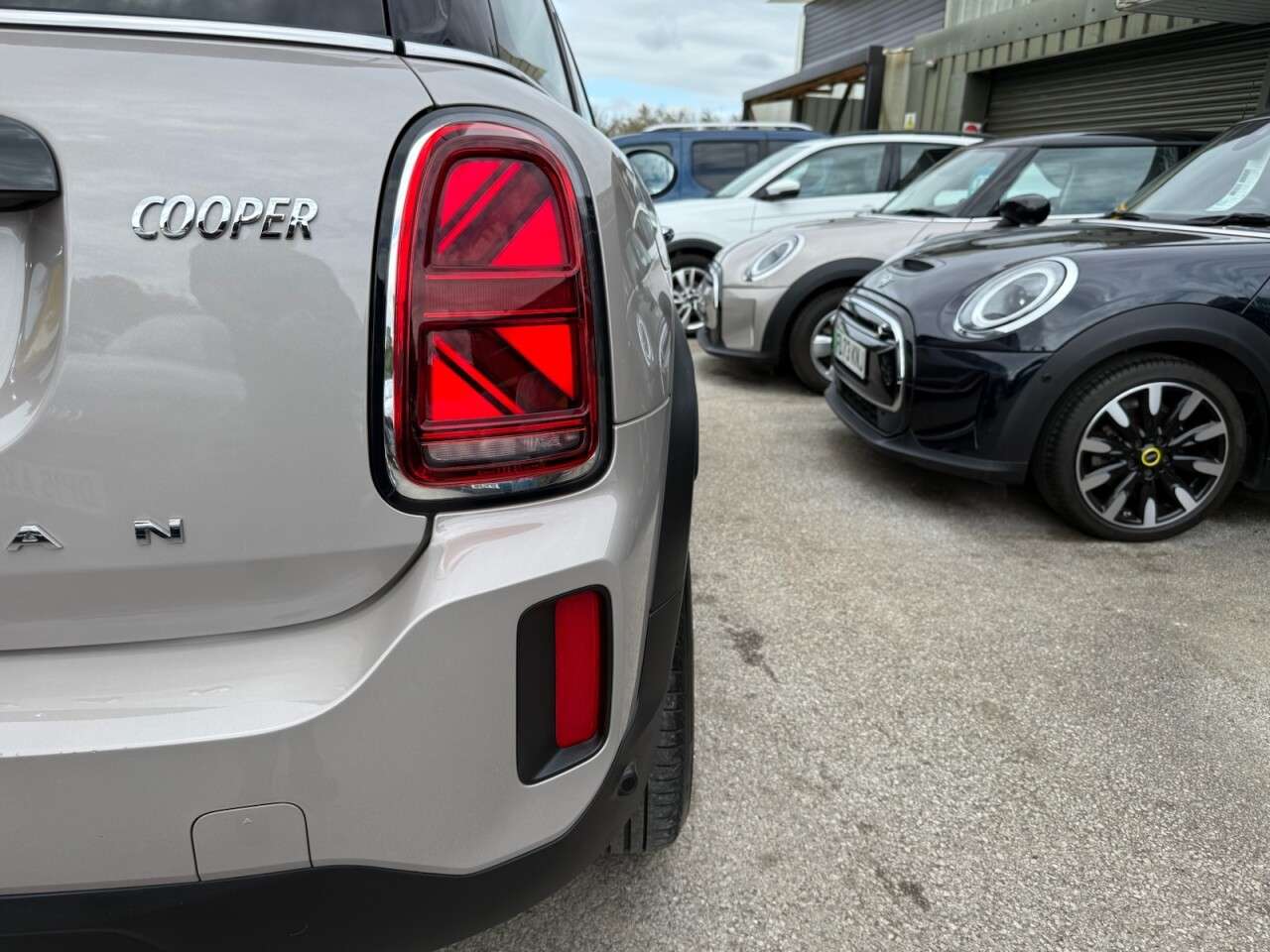 2021 MINI COUNTRYMAN 2021 MINI COUNTRYMAN