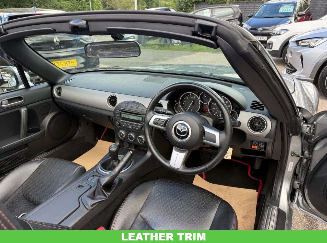 2010 MAZDA MX-5 2010 MAZDA MX-5