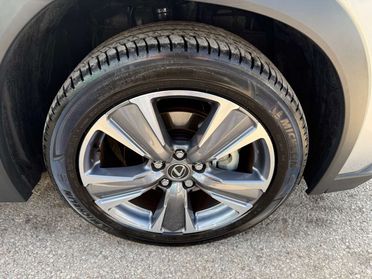 2026 LEXUS UX 2026 LEXUS UX