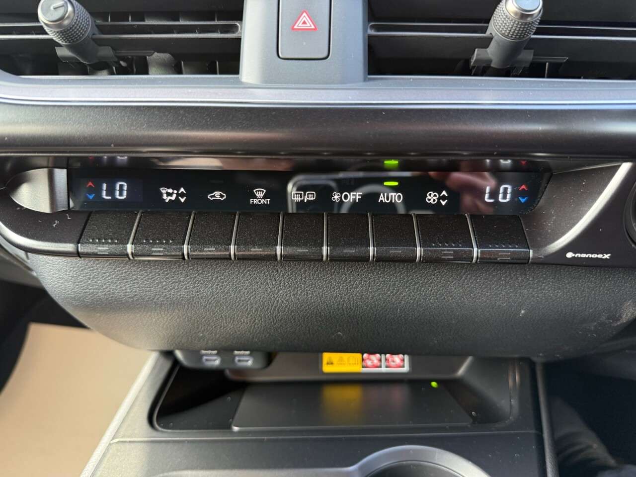 2026 LEXUS UX 2026 LEXUS UX