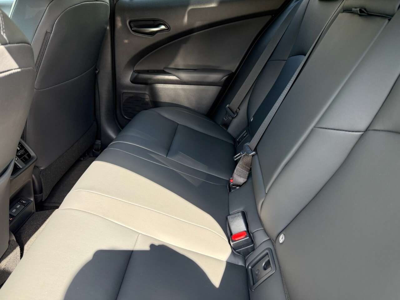 2026 LEXUS UX 2026 LEXUS UX